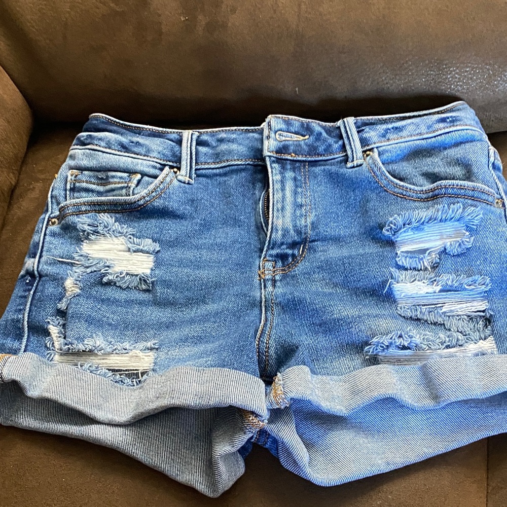Stylish Blue Denim Women Shorts
